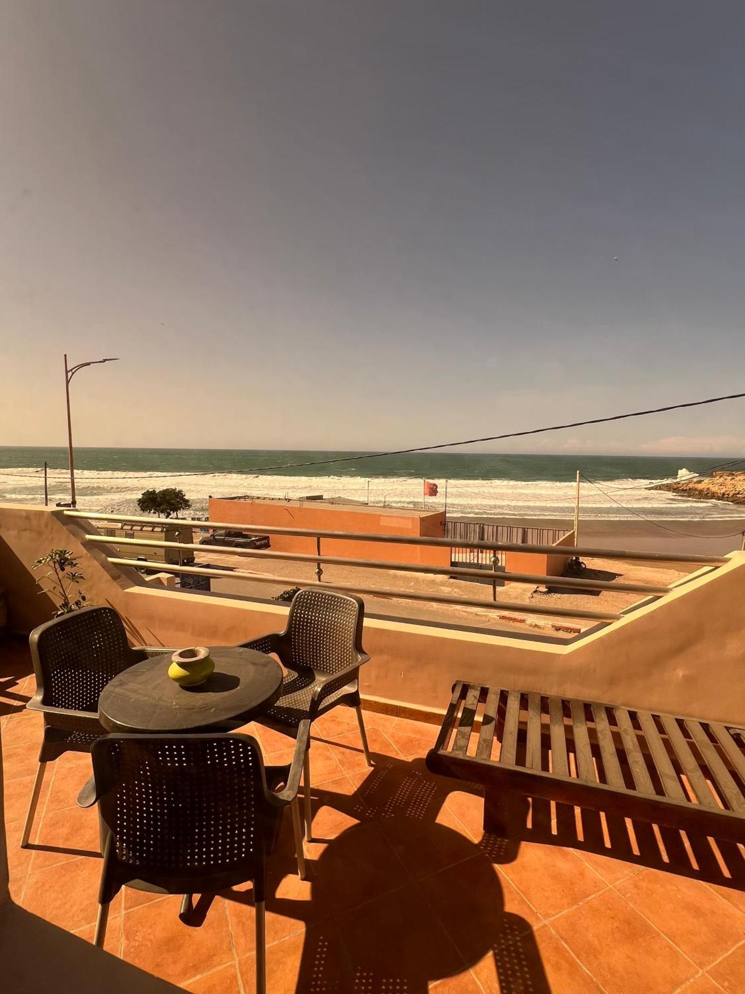 Tasra Surf And Flow Imsouane Exterior photo