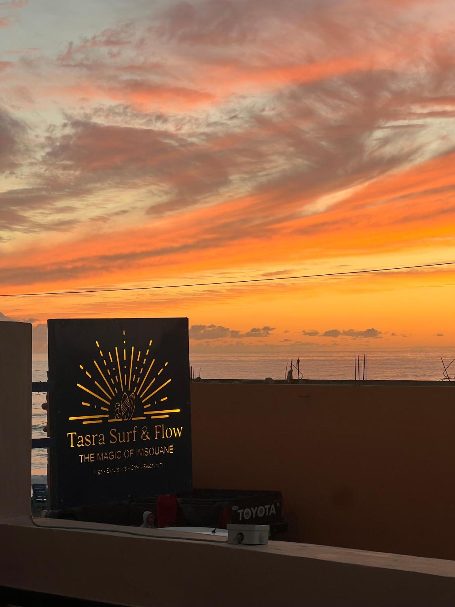 Tasra Surf And Flow Imsouane Exterior photo